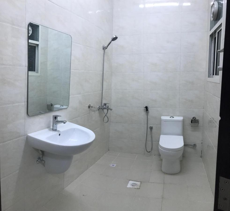 Al Bustan Building بناية البستان *